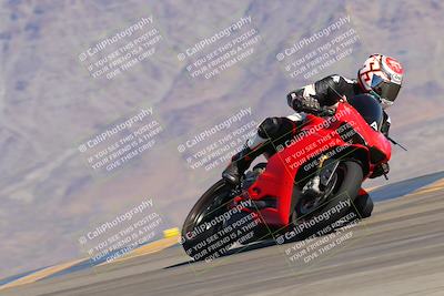 media/Oct-01-2023-SoCal Trackdays (Sun) [[4c570cc352]]/Turn 9 Set 2 (10am)/